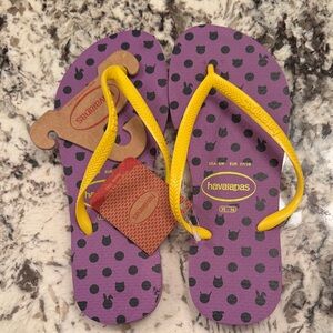 Havaianas Purple Flip Flops with Yellow Straps and Black Cat Print..nwt